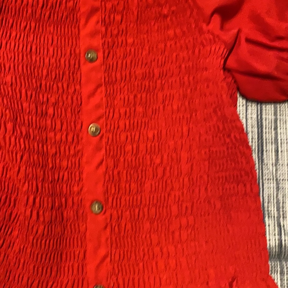 Three shirts - Picture 10 of 11